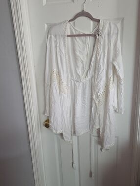 Japna White Crochet-Trim Tunic Top